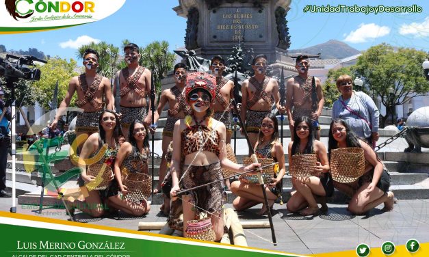 GRUPO DE DANZA DE CENTINELA DEL CÓNDOR PARTICIPA DEL CAMBIO DE GUARDIA PRESIDENCIAL.