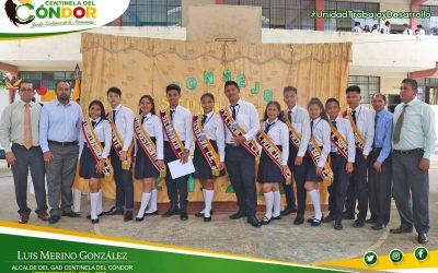 COLEGIO DE BACHILLERATO ZUMBI POSESIONÓ AL NUEVO CONSEJO ESTUDIANTIL 2019-2020