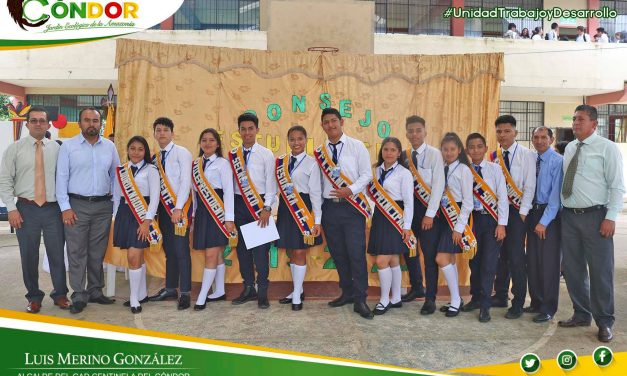 COLEGIO DE BACHILLERATO ZUMBI POSESIONÓ AL NUEVO CONSEJO ESTUDIANTIL 2019-2020