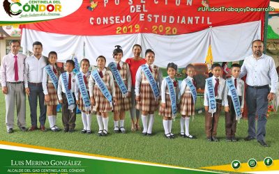 UNIDAD EDUCATIVA FISCOMISIONAL FRAY CARLOS URÍA POSESIONÓ AL NUEVO CONSEJO ESTUDIANTIL 2019-2020