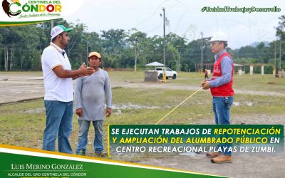 SE EJECUTAN TRABAJOS DE REPOTENCIACIÓN Y AMPLIACIÓN DEL ALUMBRADO PÚBLICO EN CENTRO RECREACIONAL PLAYAS DE ZUMBI.